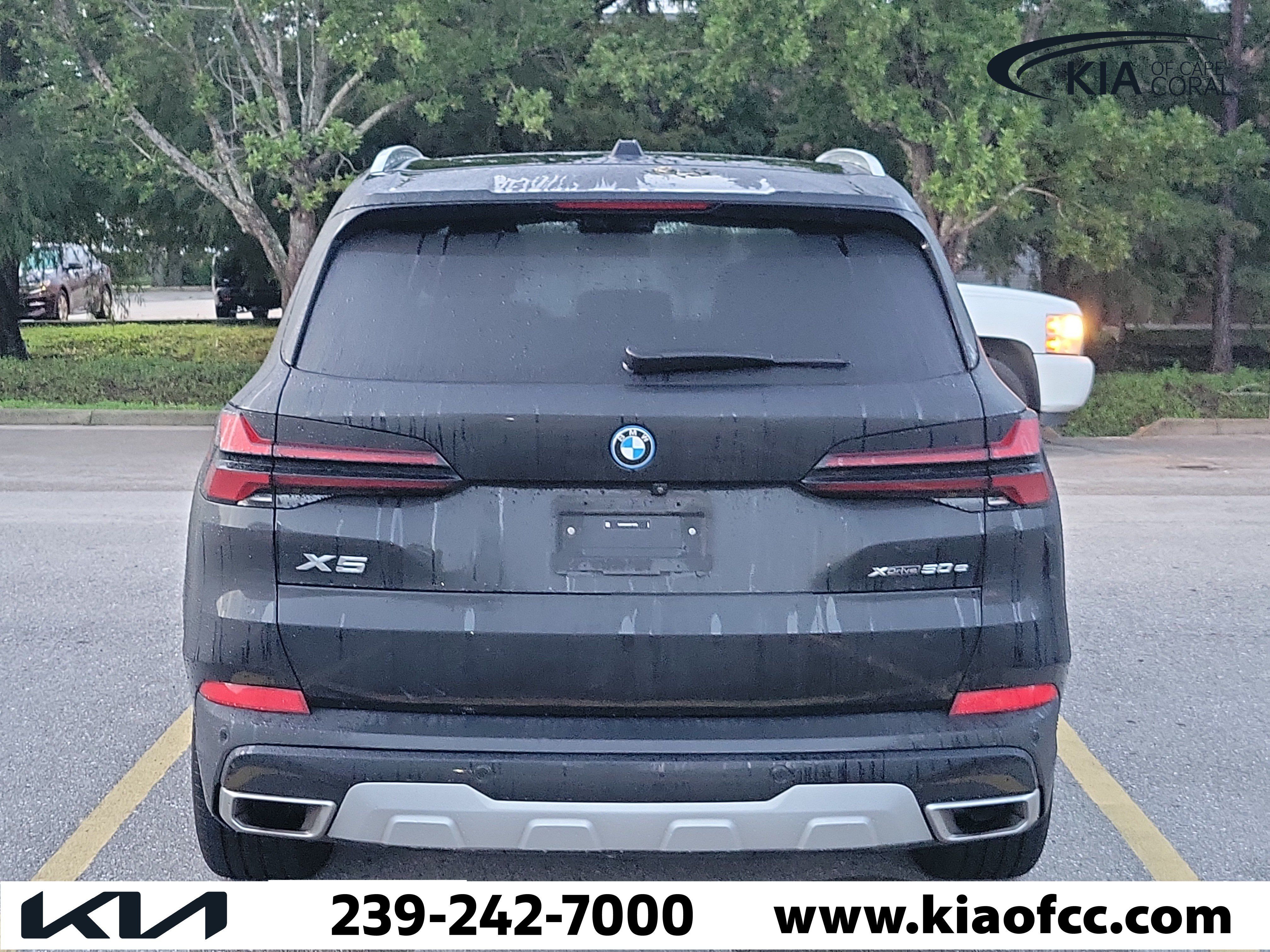 Used 2025 BMW X5 xDrive50e AWD/4WD image 5