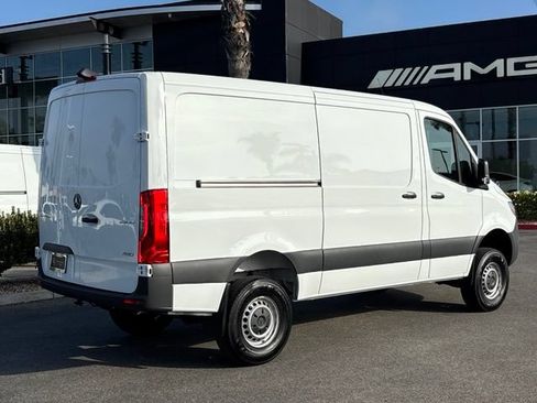Used 2026 Mercedes-Benz Sprinter 2500 image 3