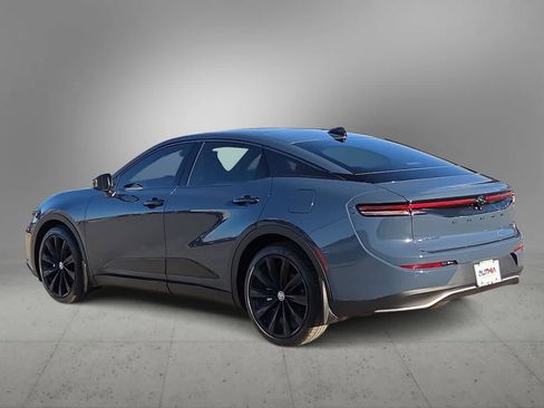 Used 2026 Toyota Crown Nightshade image 6