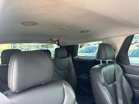 Used 2022 Hyundai Palisade SEL w/ Premium Package FWD image 14