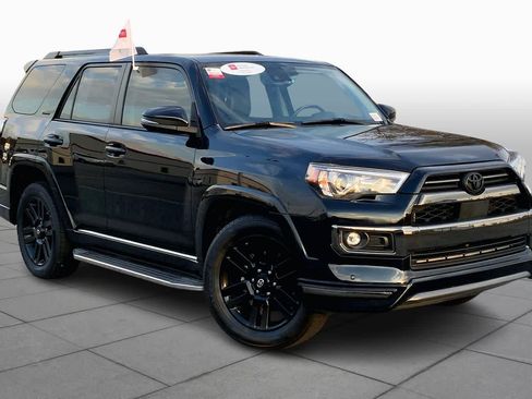 Used 2021 Toyota 4Runner Nightshade image 3