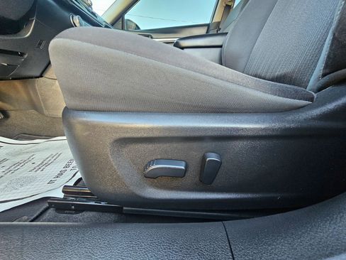 Used 2022 Nissan Altima 2.5 SV image 12
