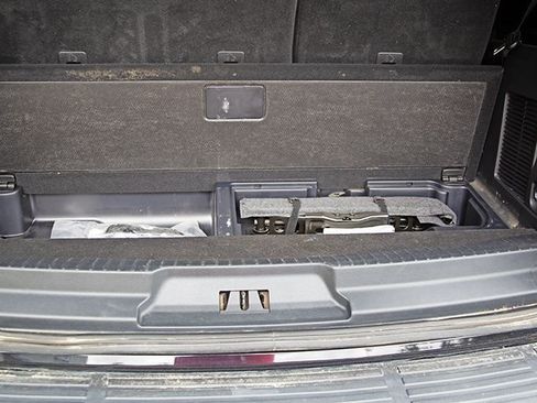 Used 2022 Ford Expedition XLT RWD image 27