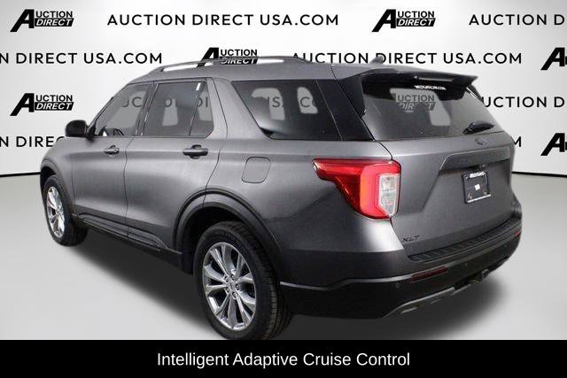 Used 2021 Ford Explorer XLT w/ Equipment Group 202A AWD/4WD image 8