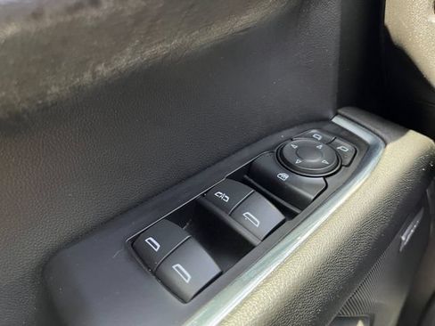 Used 2024 Chevrolet Silverado 1500 RST AWD/4WD image 26