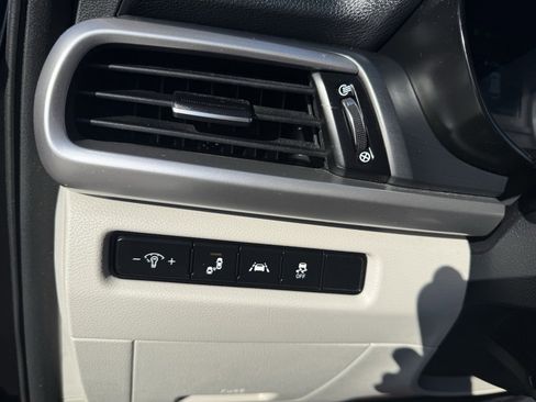 Used 2020 Kia Telluride S image 23