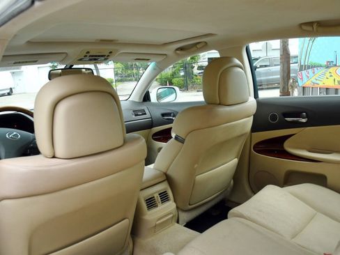 Used 2011 Lexus GS 450h w/ Preferred Accessory Package RWD image 17
