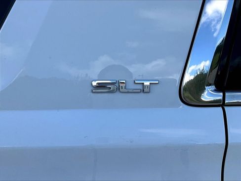 Used 2016 GMC Yukon SLT w/ Open Road Package image 8