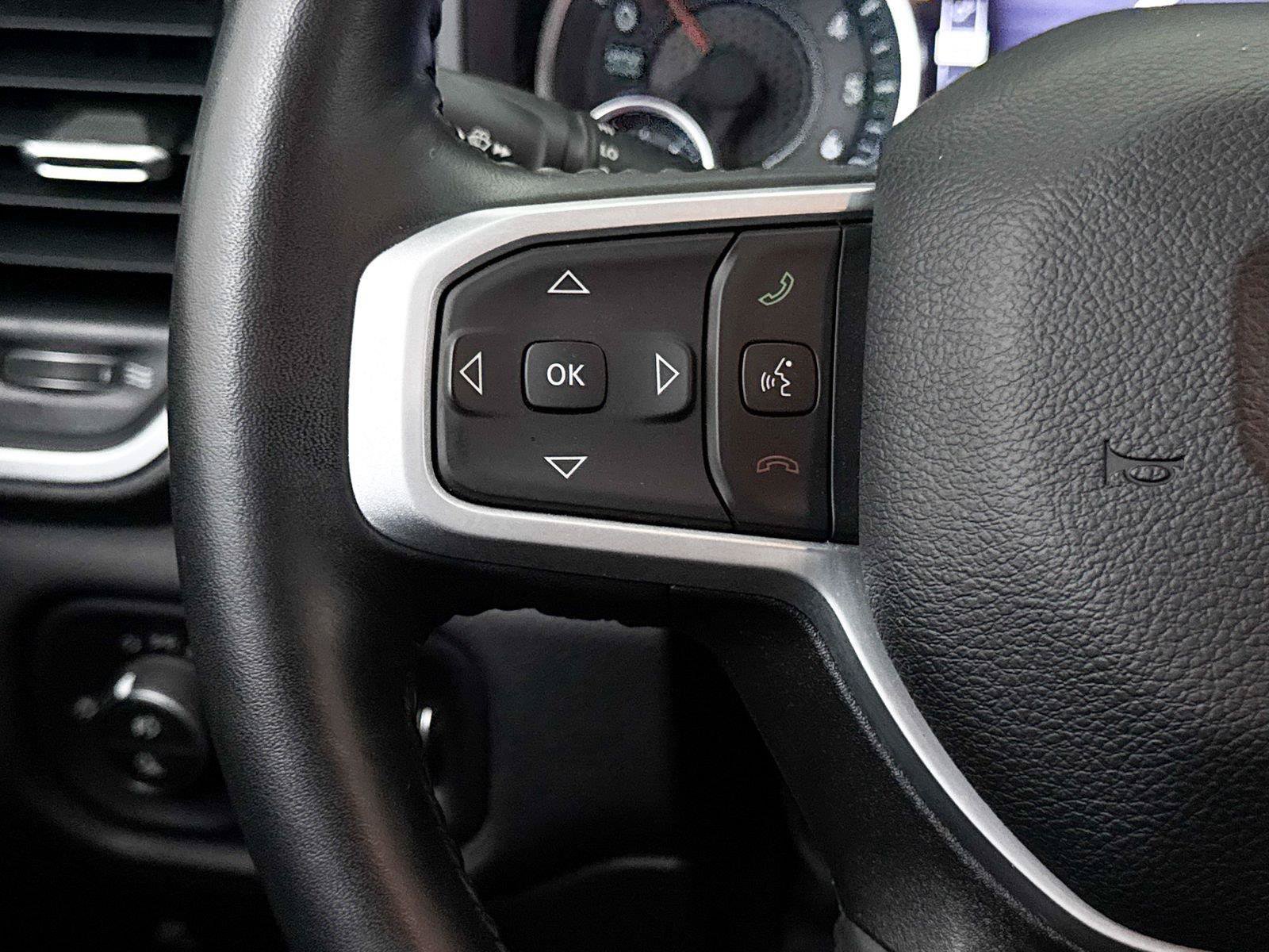 Used 2023 RAM 1500 Big Horn AWD/4WD image 29
