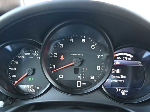 Used 2013 Porsche Boxster image 18