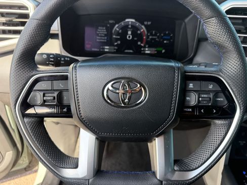 Used 2024 Toyota Tundra Platinum AWD/4WD image 21
