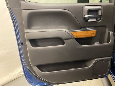 Used 2017 Chevrolet Silverado 3500 High Country image 12