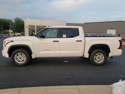 New 2025 Toyota Tundra SR5