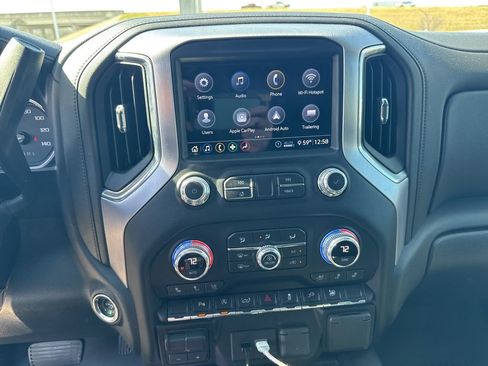 Used 2020 GMC Sierra 1500 SLT image 14