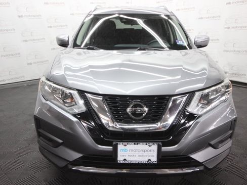 Used 2019 Nissan Rogue SV image 13