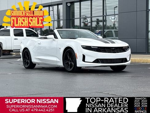 Used 2023 Chevrolet Camaro LT RWD image 1