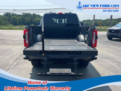 Used 2023 Ford F250 Platinum AWD/4WD image 12