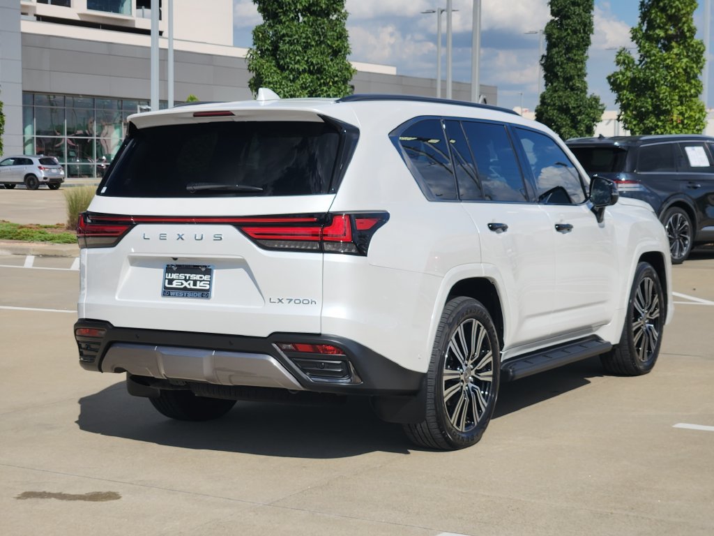 Certified 2026 Lexus LX 700h Luxury w/ Appearance Package AWD/4WD image 7