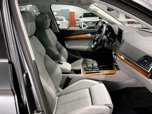 Certified 2023 Audi Q5 2.0T Premium Plus w/ Premium Plus Package image 10