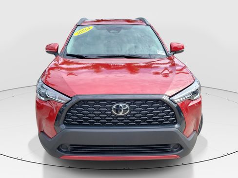 Certified 2023 Toyota Corolla Cross LE FWD image 2
