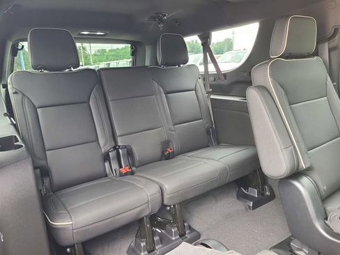 New 2025 Chevrolet Suburban Premier w/ Sun And Tow Package image 16