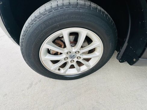 Used 2009 Ford Edge SEL image 24