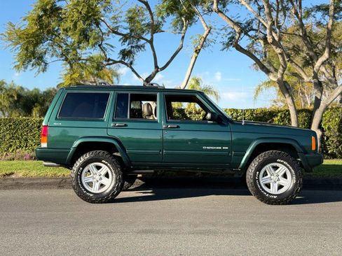 Used 2001 Jeep Cherokee Limited image 8