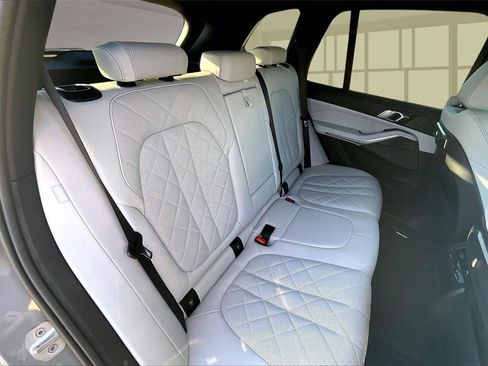 Used 2024 BMW X5 xDrive40i w/ M Sport Package image 28