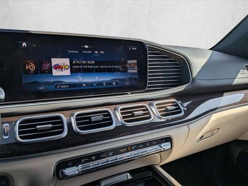 Certified 2024 Mercedes-Benz GLS 450 4MATIC image 8