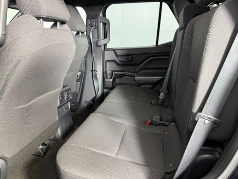 Used 2025 Toyota 4Runner SR5 image 25