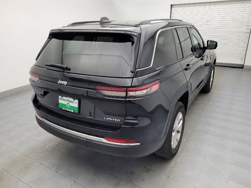 Used 2023 Jeep Grand Cherokee Limited image 9