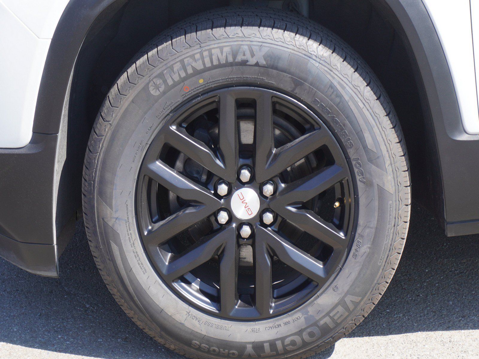 Used 2019 GMC Acadia SLT AWD/4WD image 7