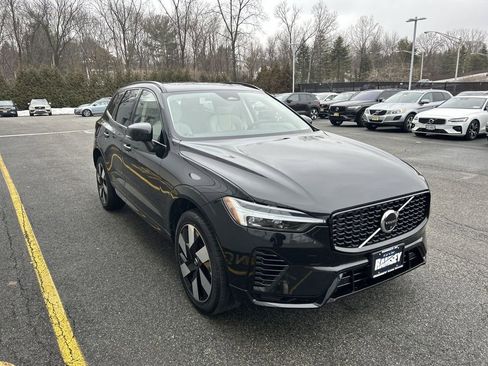 New 2025 Volvo XC60 T8 Plus w/ Climate Package image 2