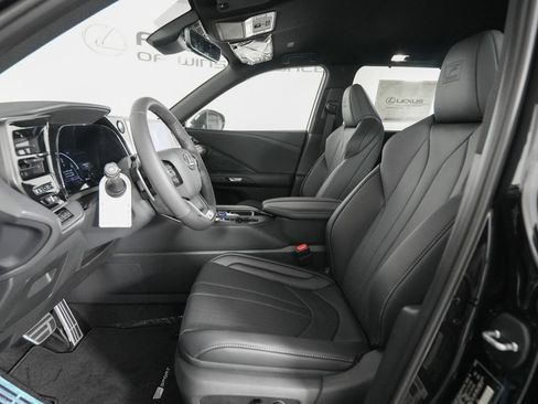 New 2026 Lexus TX 500h AWD w/ Technology Package image 8
