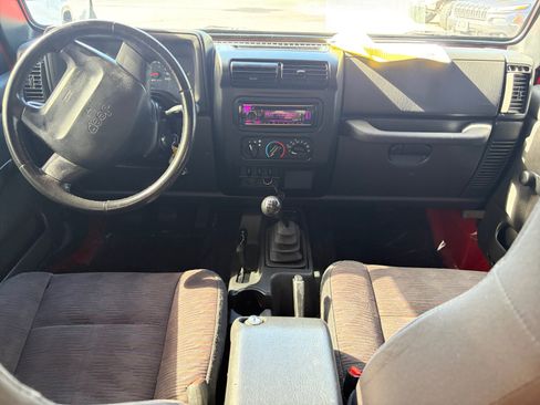 Used 2003 Jeep Wrangler X AWD/4WD image 12