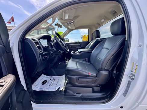Used 2020 RAM 2500 Tradesman AWD/4WD image 9