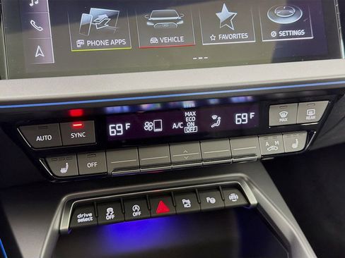 Used 2025 Audi A3 2.0T Premium Plus w/ Premium Plus Package image 16