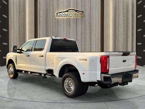 Used 2024 Ford F350 XLT image 9