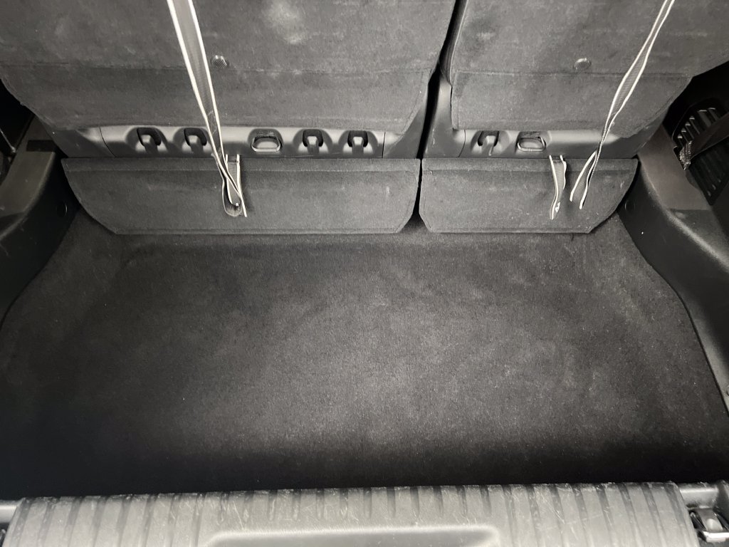 Used 2025 Chrysler Pacifica Select FWD image 44