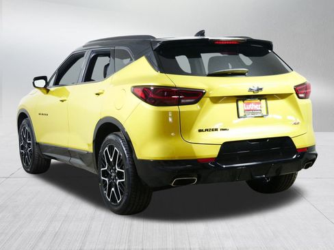 Used 2023 Chevrolet Blazer RS w/ Driver Confidence II Package image 5