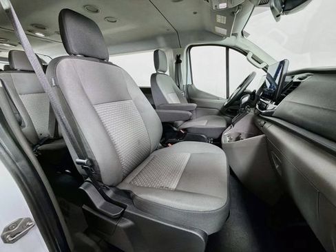Used 2024 Ford Transit 350 XLT RWD image 33