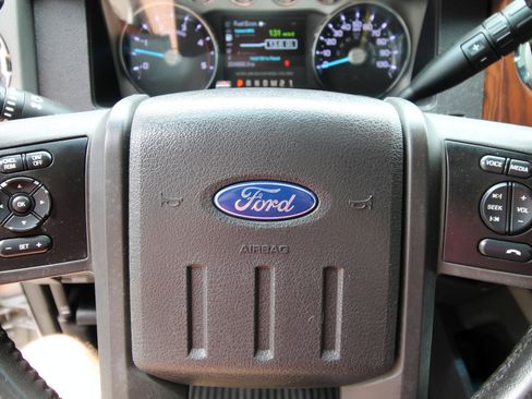 Used 2012 Ford F250 Lariat w/ Lariat Ultimate Pkg image 28
