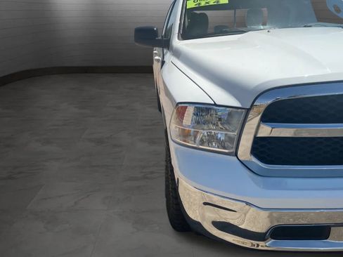 Used 2020 RAM 1500 Classic SLT AWD/4WD image 29