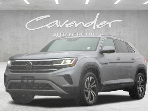 Used 2022 Volkswagen Atlas Cross Sport SEL image 1