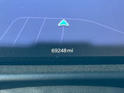 Used 2024 Jeep Wagoneer L Series II w/ Flexible Seating Group image 39