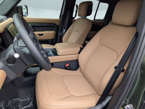 New 2026 Land Rover Defender 110 X-Dynamic SE AWD/4WD image 15