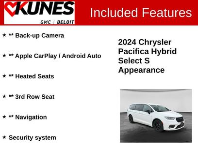 Used 2024 Chrysler Pacifica Limited
