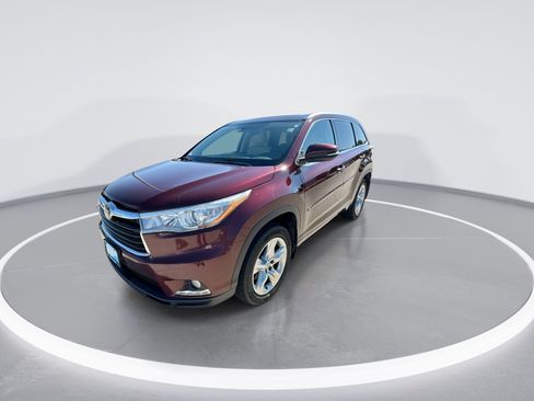 Used 2015 Toyota Highlander Limited Platinum AWD/4WD image 4