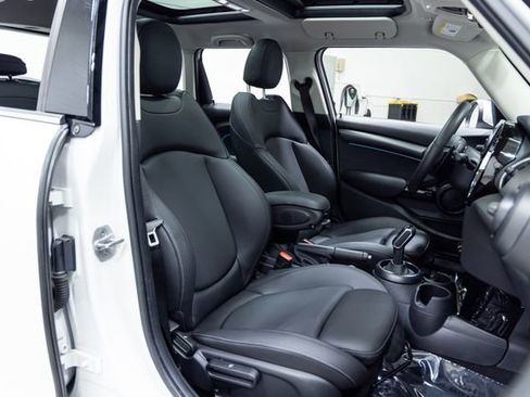 Used 2024 MINI Cooper S image 25