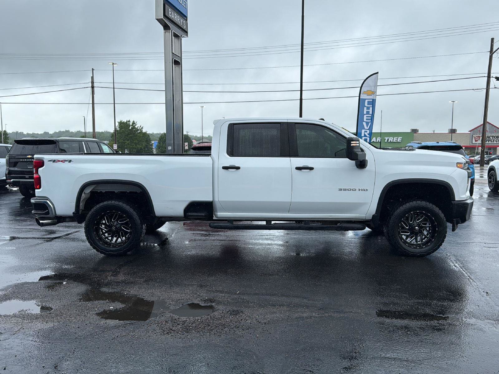 Used 2020 Chevrolet Silverado 3500 W/T w/ WT Fleet Convenience Package AWD/4WD image 6
